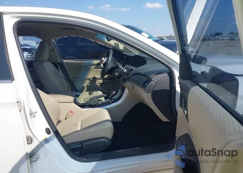 2015 Honda Accord z USA, uszkodzony, nr VIN 1HGCR2S31SA194817